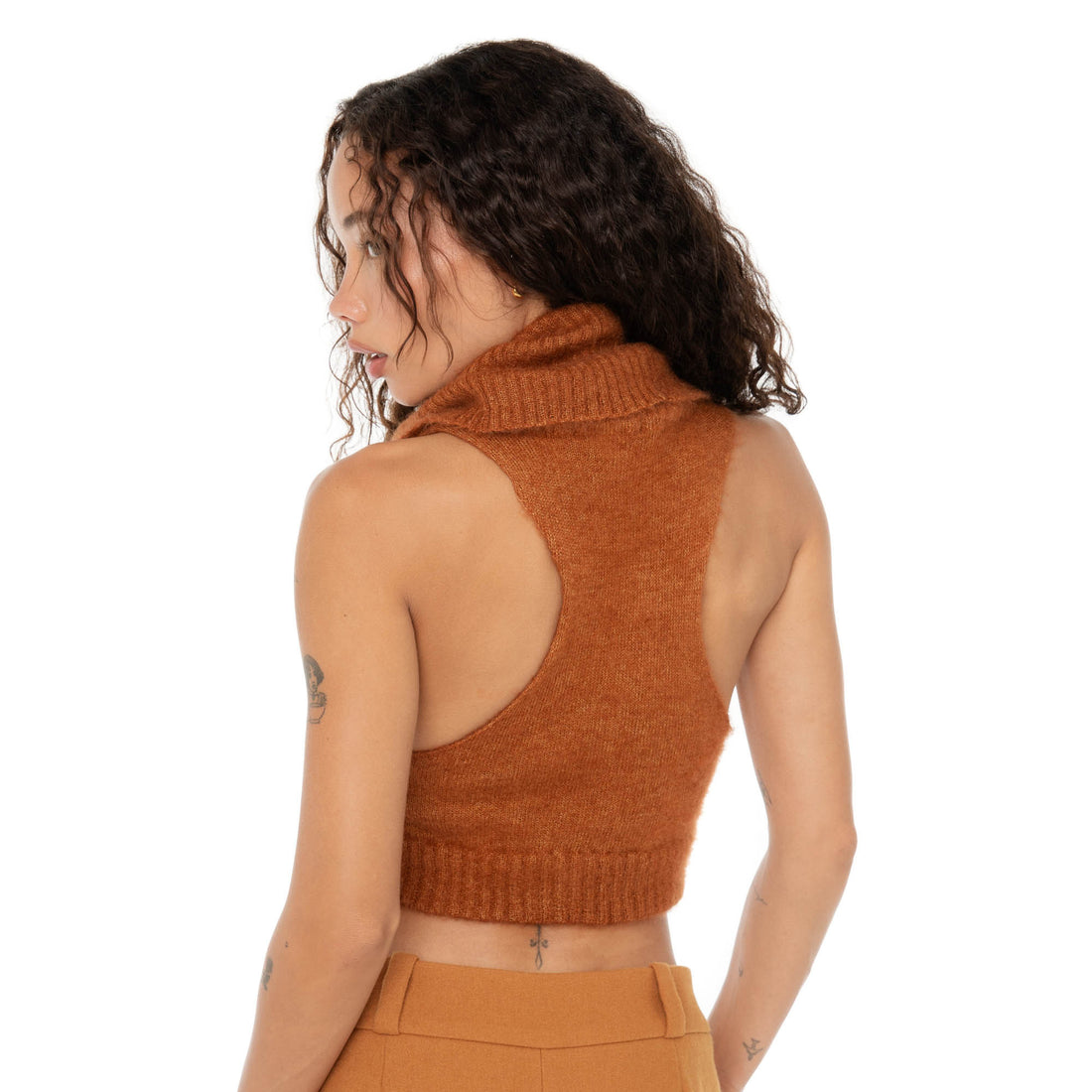 Back view of sienna Ponette Top with racer-back knit and cropped fit. **sienna