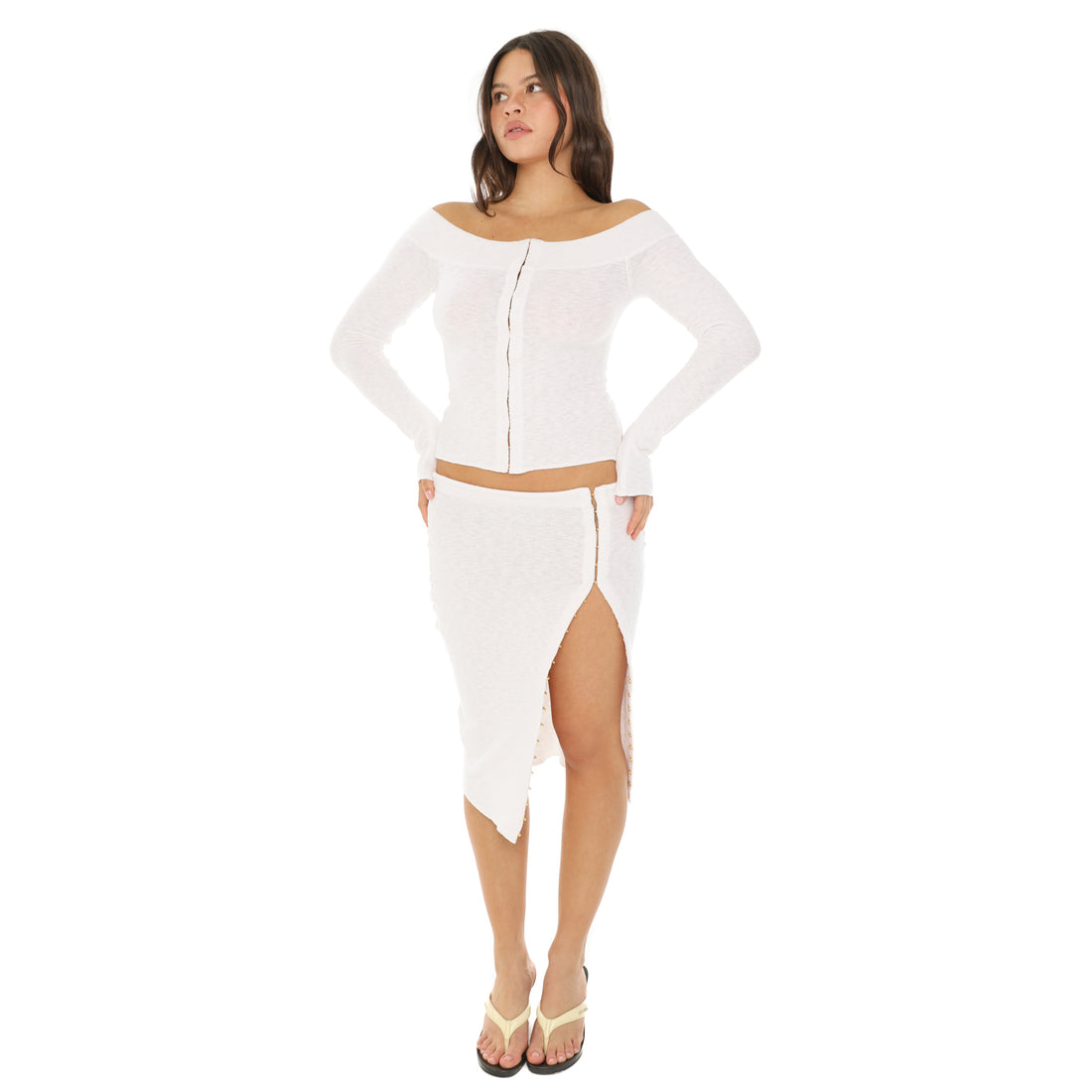 Are You Am I - Nikisa Skirt **white