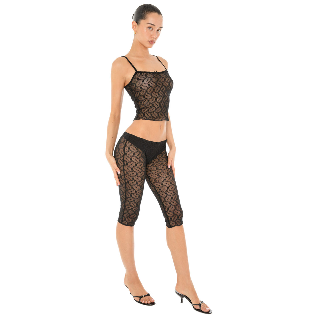 Are You Am I - Lyli Capri **black