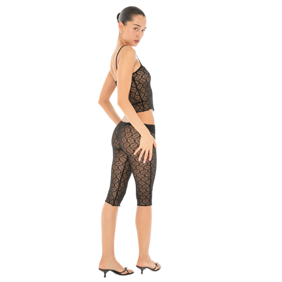 Are You Am I - Lyli Capri **black