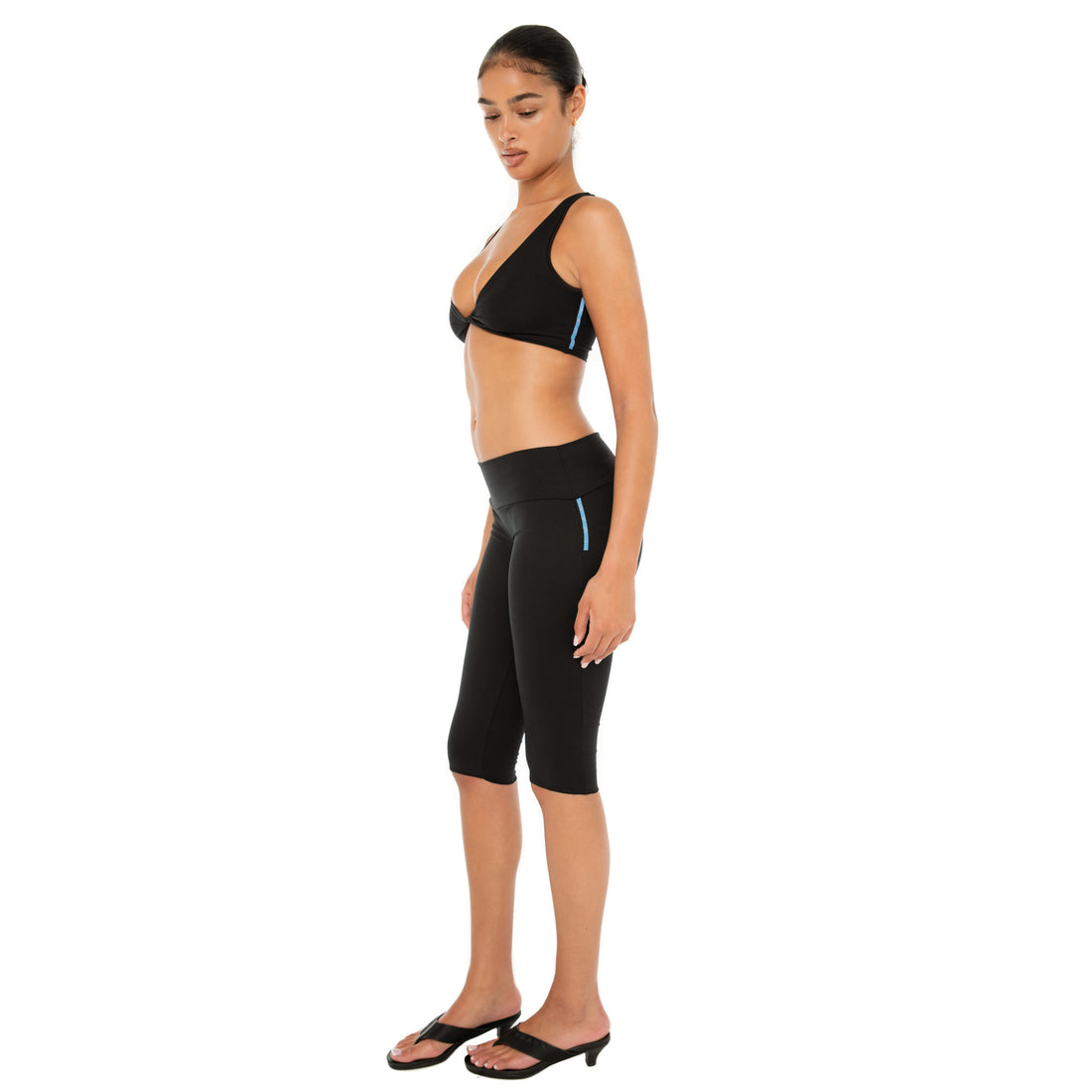 Black sueded low-rise capri leggings with tonal AYAI logo detailing**black