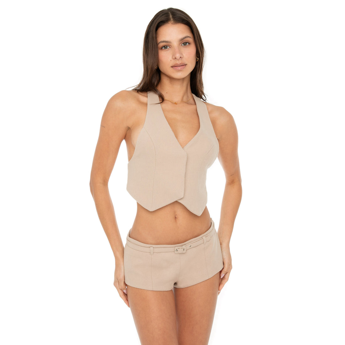 Are You Am I - Pika Short **almond