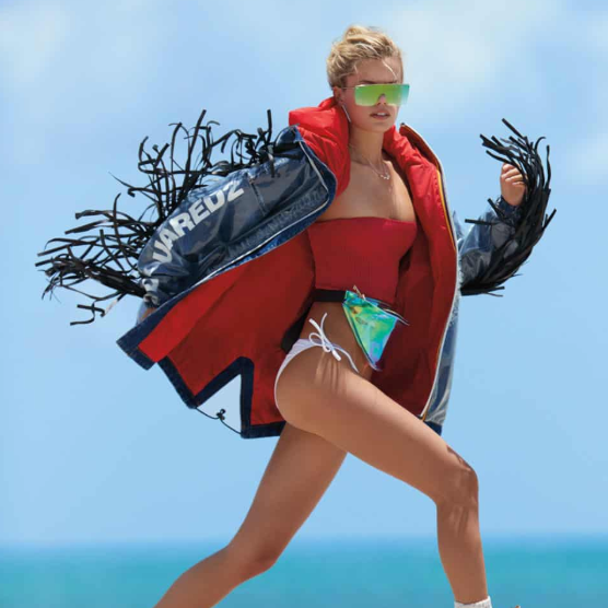 Minka Top in the Daily Front Row
