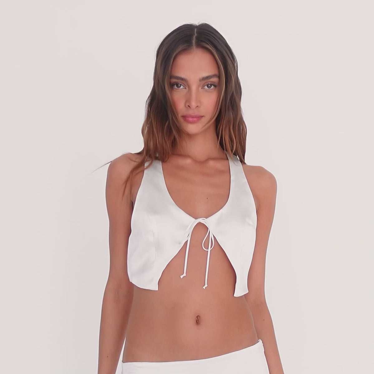 Are You Am I - Kih Vest **white