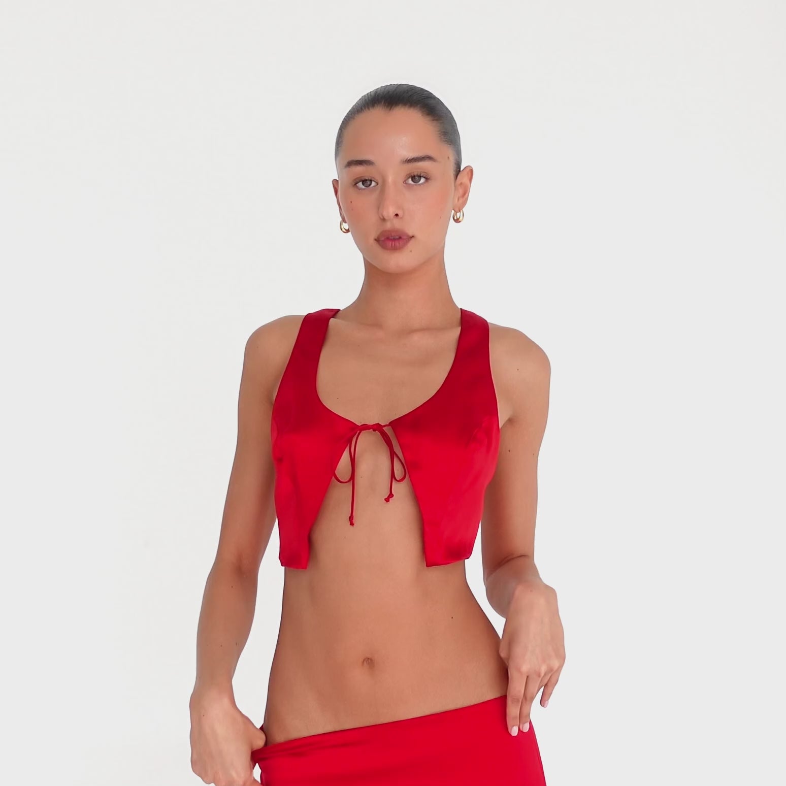 Are You Am I - Kih Vest **cherry-red