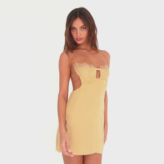 Are You Am I - Ayla Dress **latte
