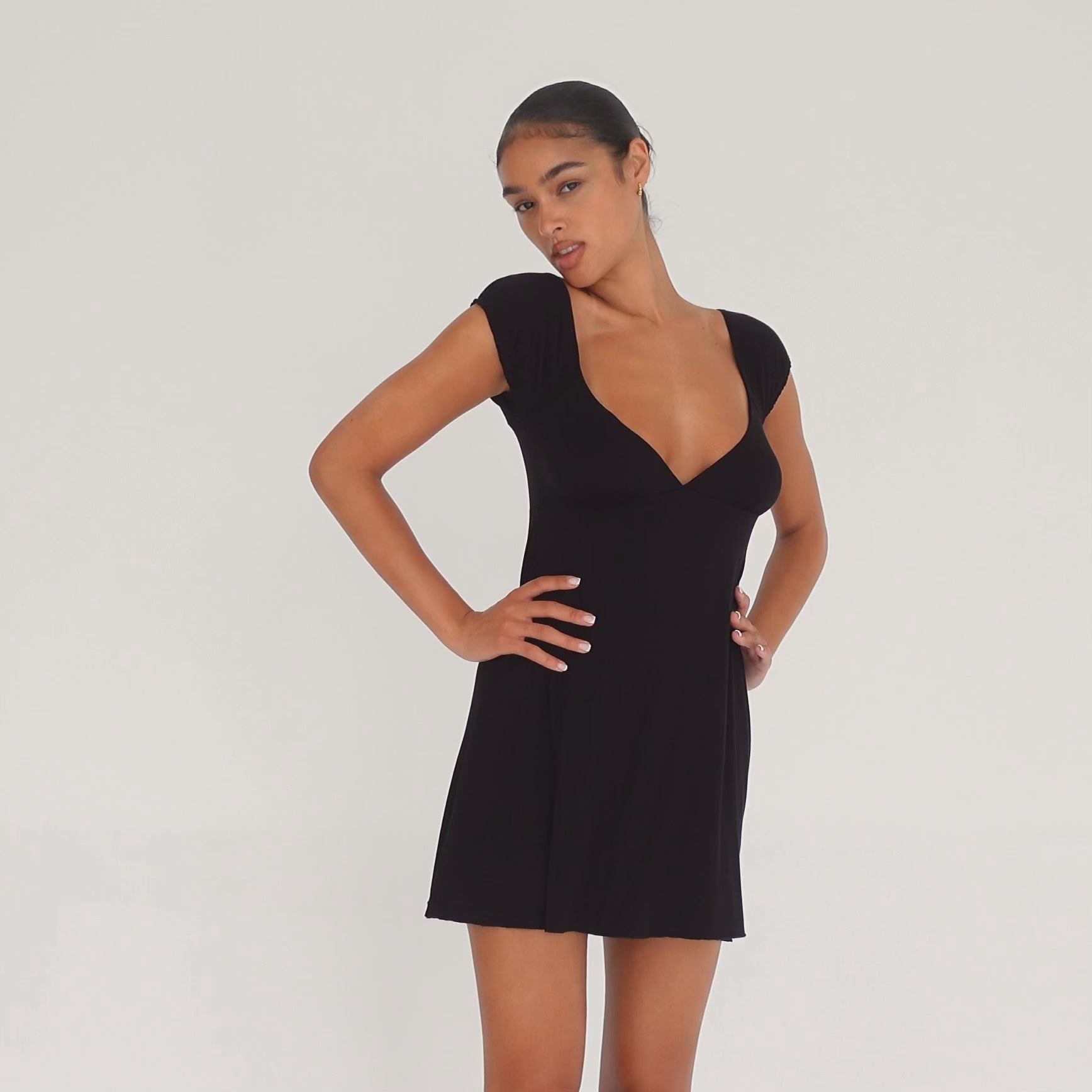 Are You Am I - Inka Dress **black