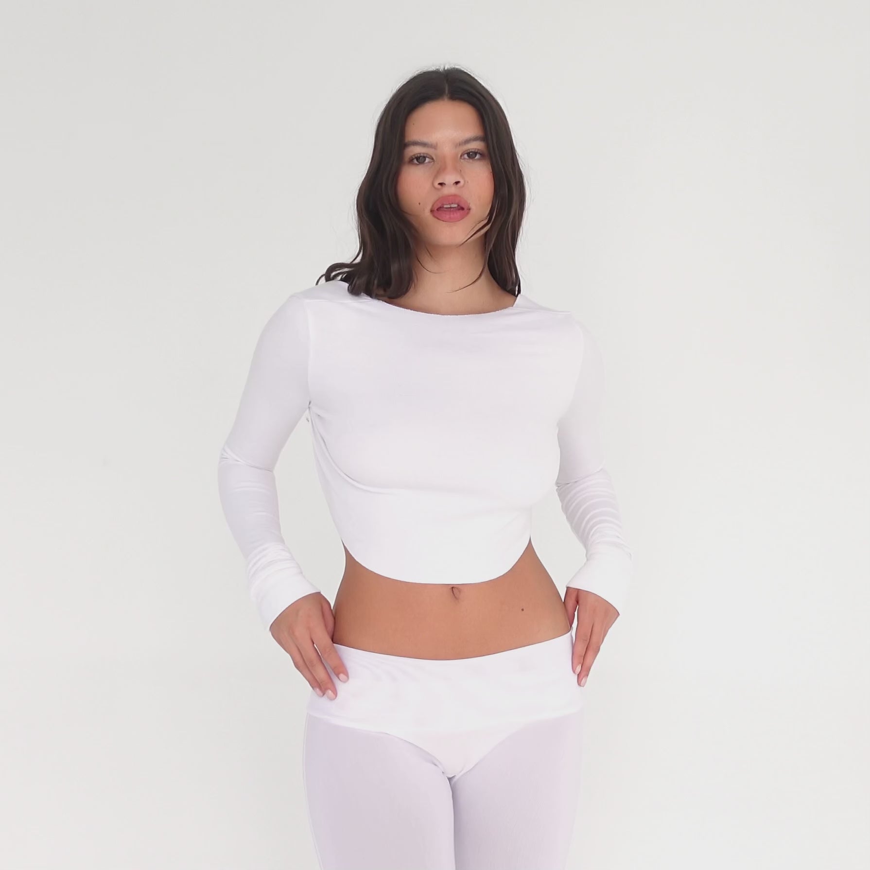 Are You Am I - Quinn Top **white